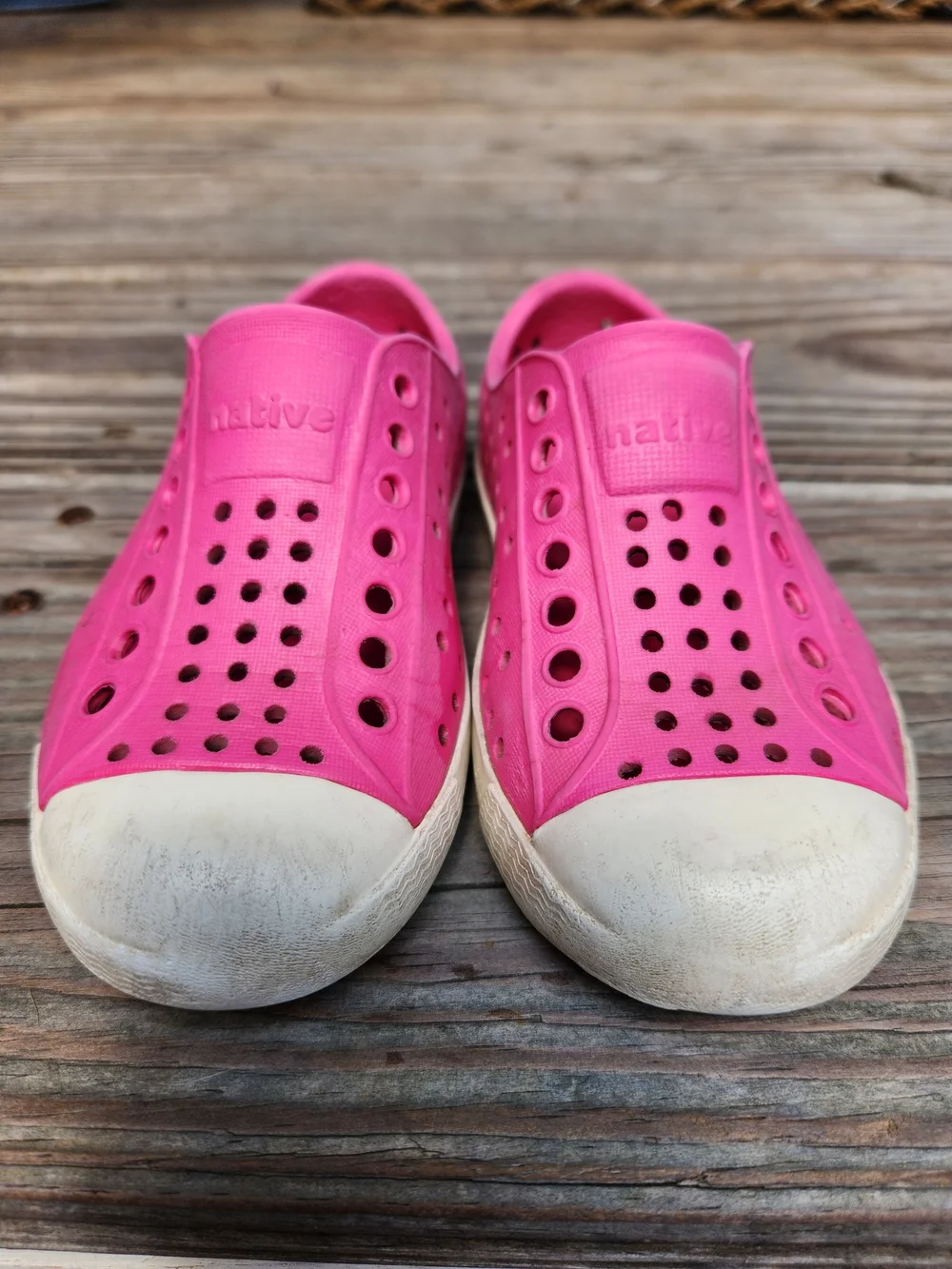 Native Jefferson Slip-On Water Shoes for Toddlers Size C8— Hot Pink